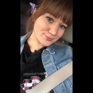 Meet your Posher, Katelyn